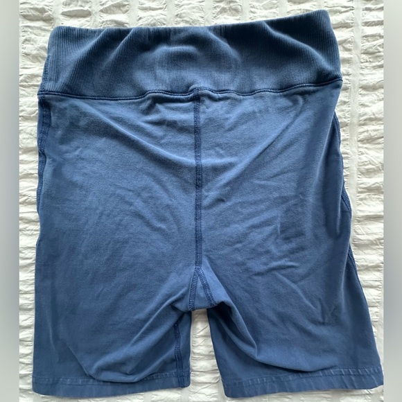 FREE PEOPLE FP Movement Blue Bike Short Sz Small - Picture 2 of 6